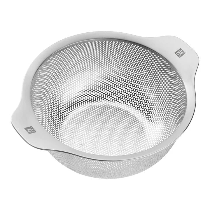 ZWILLING Accessories 7.5-inch Strainer, 18/10 Stainless Steel